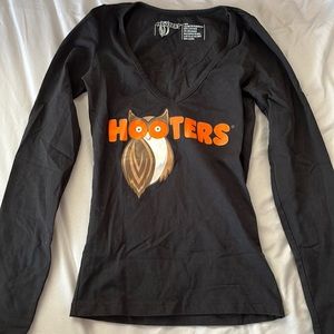 Hooters Black long sleeve top